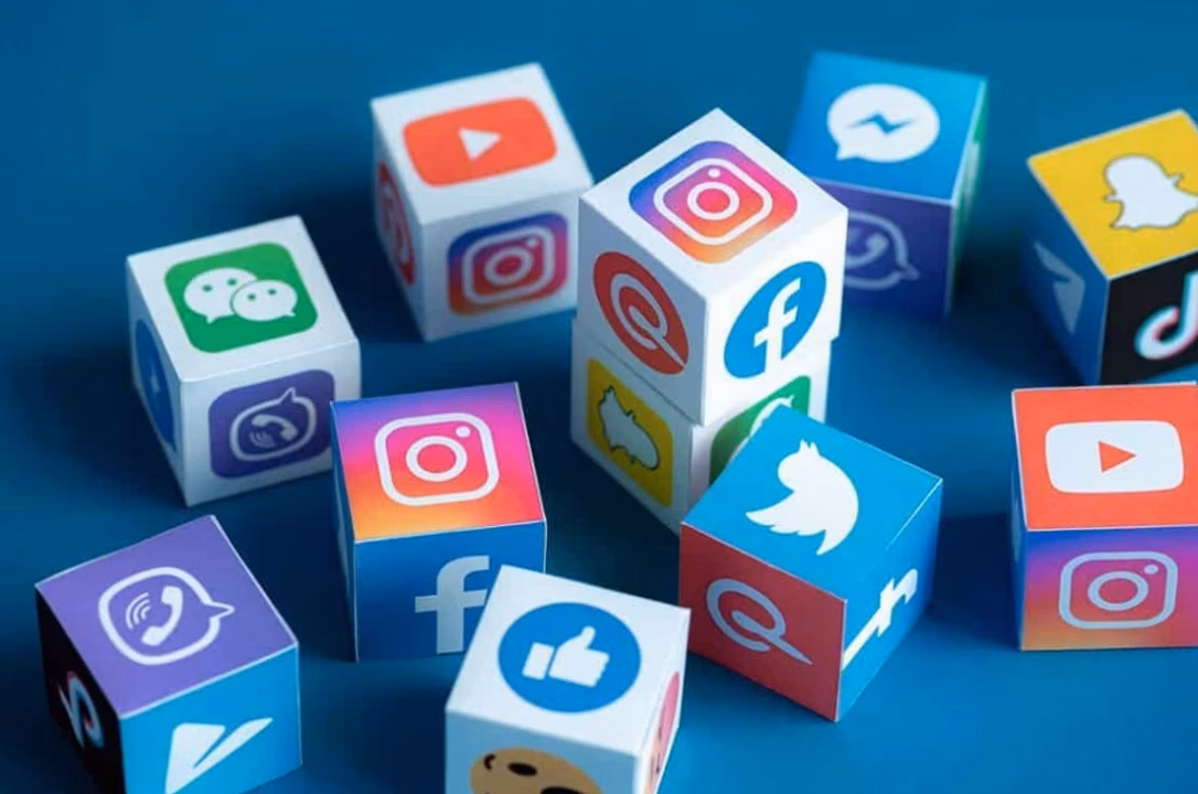 pourquoi les réseaux sociaux influencent l&rsquo;opinion publique
